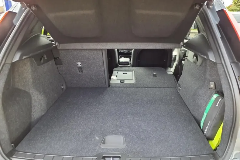 Volvo XC40 din 2021 cu 40.869 km - oferta VOL112531 - foto 13