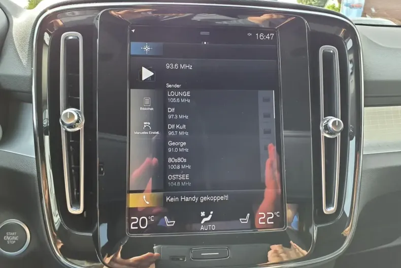 Volvo XC40 din 2021 cu 40.869 km - oferta VOL112531 - foto 18