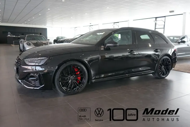 Audi RS4 din 2022 cu 53.500 km - oferta AUD112532 - foto 1