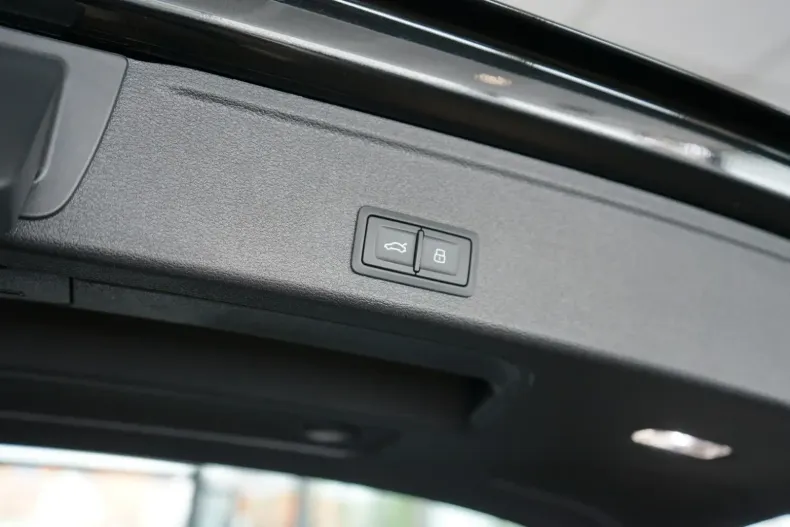 Audi RS4 din 2022 cu 53.500 km - oferta AUD112532 - foto 29