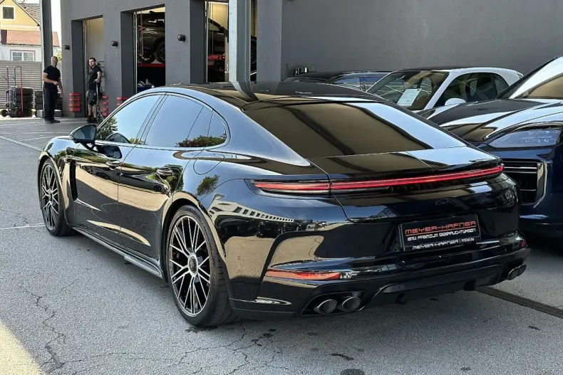 Porsche Panamera din 2024 cu 4.900 km - oferta POR112533 - foto 6
