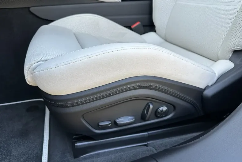 Porsche Panamera din 2024 cu 4.900 km - oferta POR112533 - foto 25