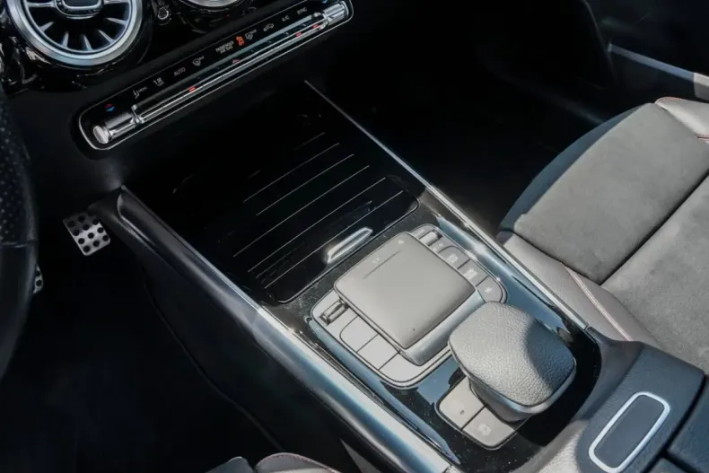 Mercedes-Benz GLA 35 AMG din 2021 cu 83.000 km - oferta MER112534 - foto 14