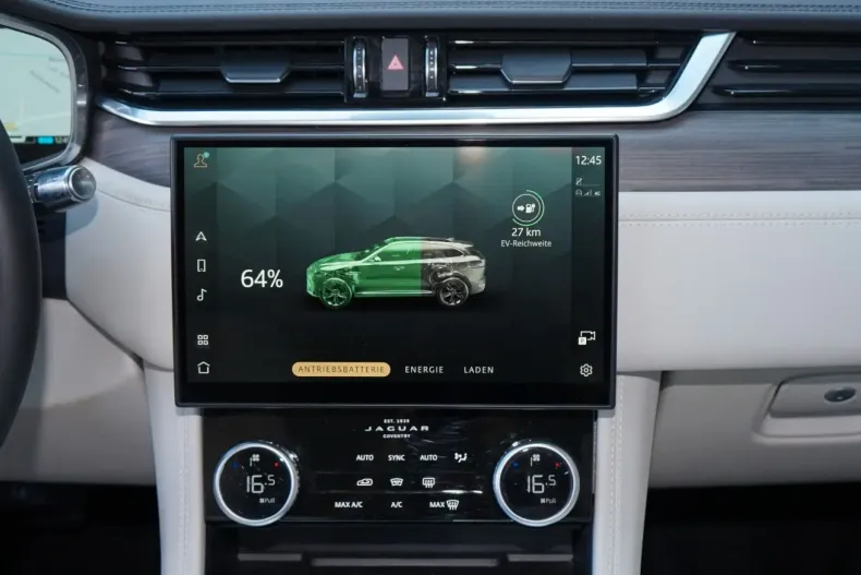 Jaguar F-Pace din 2022 cu 64.000 km - oferta JAG112537 - foto 25