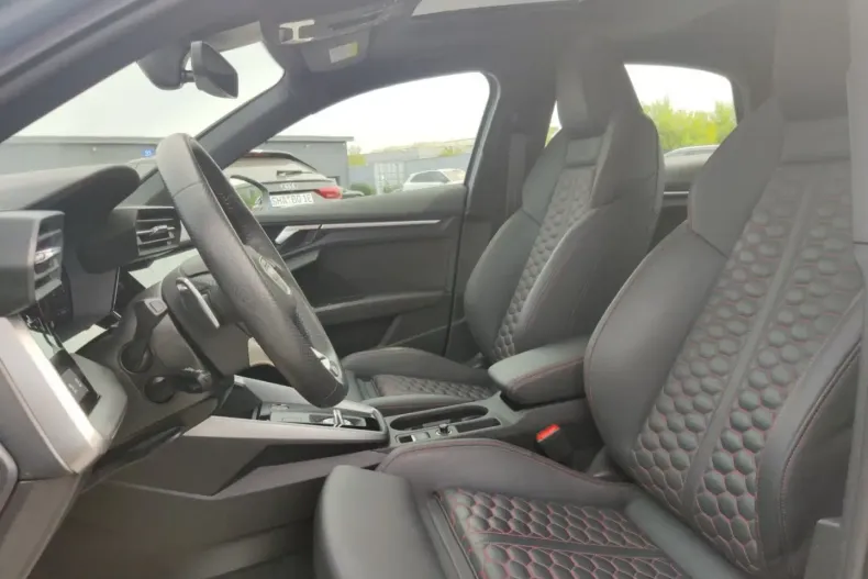 Audi RS3 din 2023 cu 63.950 km - oferta AUD112541 - foto 8