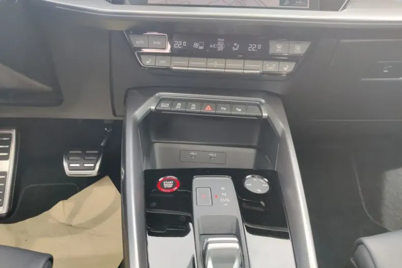 Audi RS3 din 2023 cu 63.950 km - oferta AUD112541 - foto 10