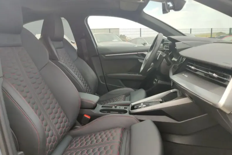 Audi RS3 din 2023 cu 63.950 km - oferta AUD112541 - foto 14