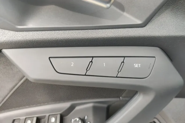 Audi RS3 din 2023 cu 63.950 km - oferta AUD112541 - foto 19