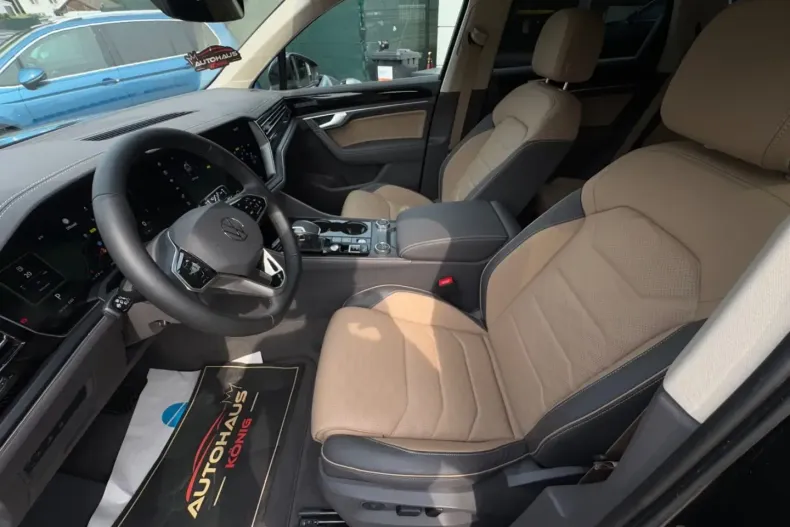 Volkswagen Touareg din 2024 cu 10.999 km - oferta VOL112542 - foto 19