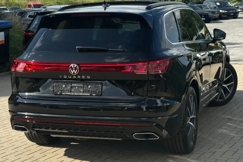 Volkswagen Touareg din 2023 cu 31.985 km - oferta VOL112544 - foto 13