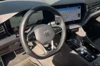 Volkswagen Touareg din 2023 cu 31.985 km - oferta VOL112544 - foto 15