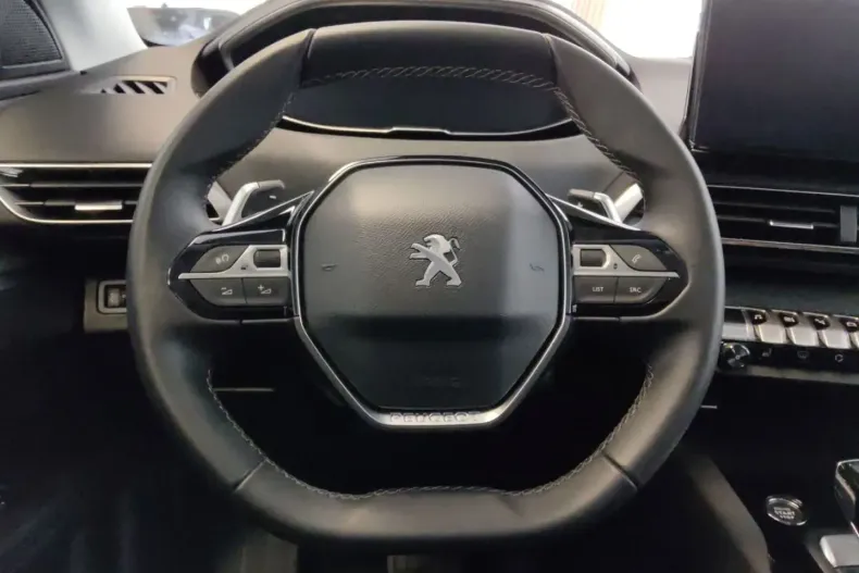 Peugeot 3008 din 2023 cu 19.658 km - oferta PEU112549 - foto 12