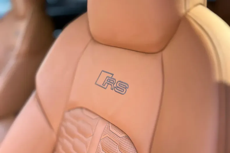 Audi RS6 din 2022 cu 50.000 km - oferta AUD112554 - foto 20