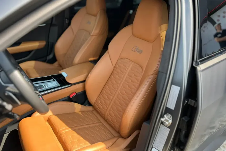 Audi RS6 din 2022 cu 50.000 km - oferta AUD112554 - foto 21