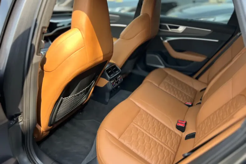 Audi RS6 din 2022 cu 50.000 km - oferta AUD112554 - foto 29