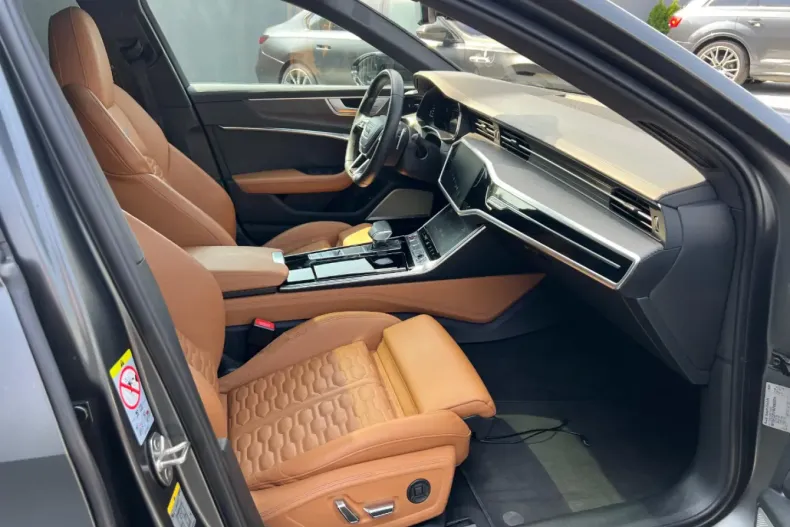 Audi RS6 din 2022 cu 50.000 km - oferta AUD112554 - foto 38