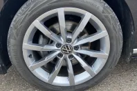 Volkswagen Passat Variant din 2023 cu 25.564 km - oferta VOL112555 - foto 8