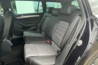 Volkswagen Passat Variant din 2023 cu 25.564 km - oferta VOL112555 - foto 11