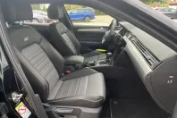 Volkswagen Passat Variant din 2023 cu 25.564 km - oferta VOL112555 - foto 12