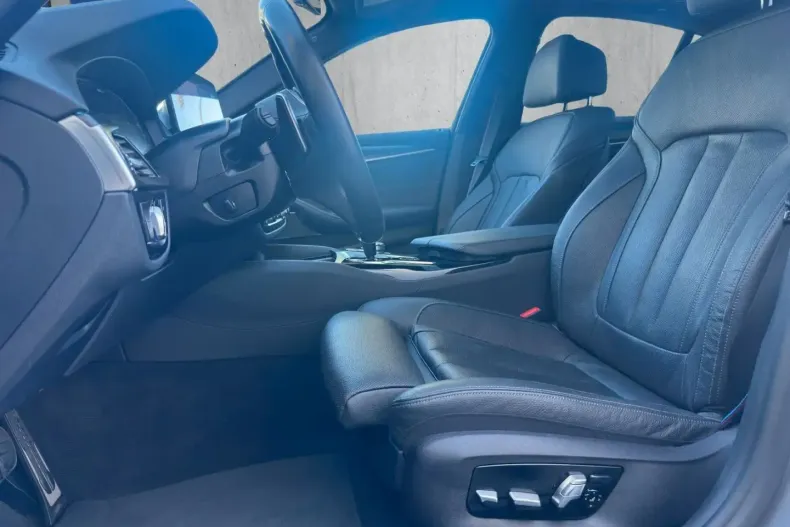 BMW 545 din 2022 cu 48.493 km - oferta BMW112561 - foto 12