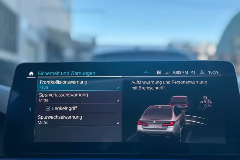 BMW 545 din 2022 cu 48.493 km - oferta BMW112561 - foto 25