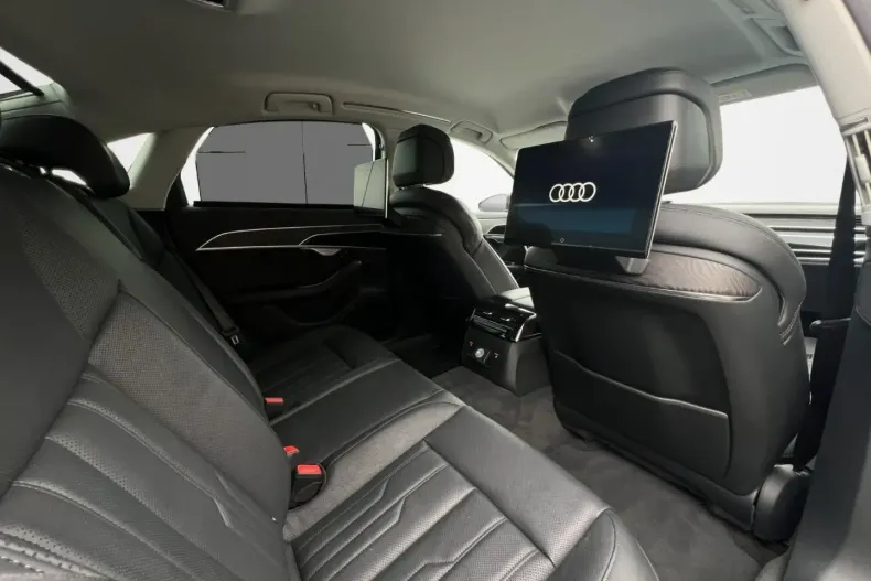 Audi A8 din 2023 cu 53.083 km - oferta AUD112573 - foto 13