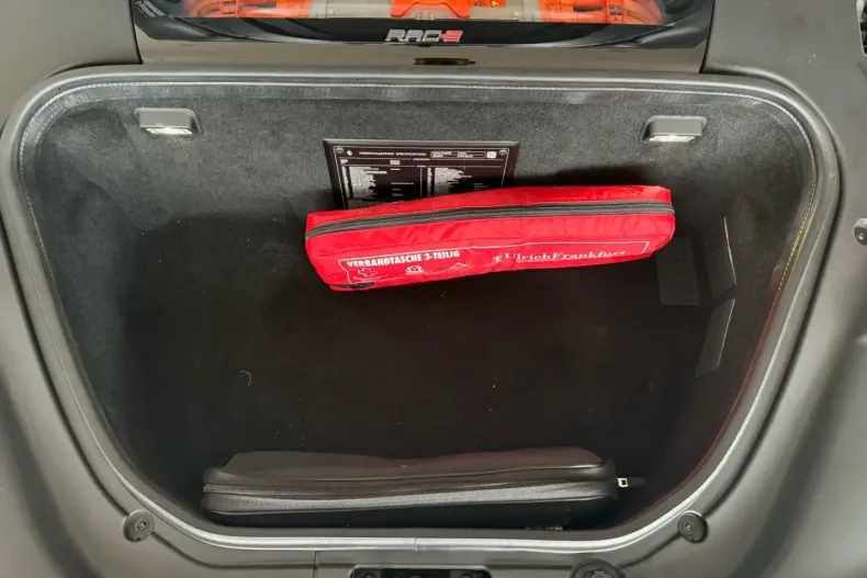 Ferrari SF90 din 2023 cu 5.000 km - oferta FER112589 - foto 26