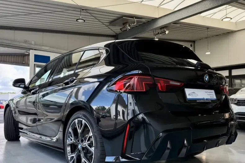 BMW 120 din 2024 cu 4.687 km - oferta BMW112603 - foto 4