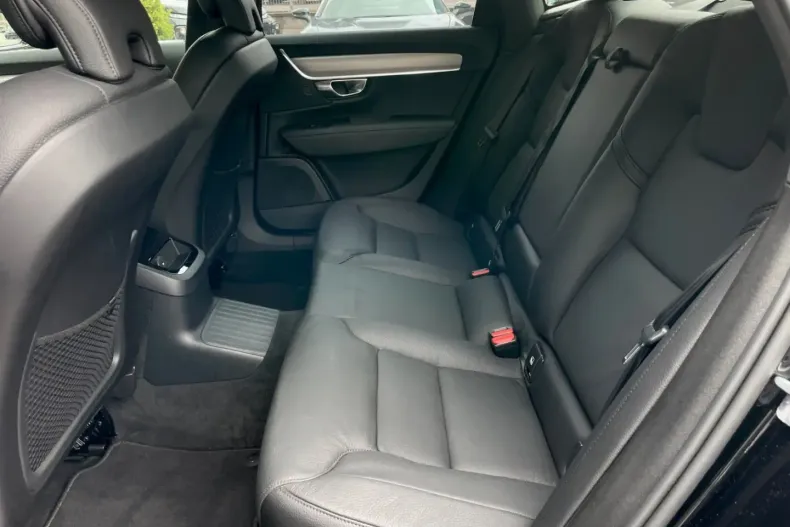 Volvo S90 din 2022 cu 62.827 km - oferta VOL112607 - foto 19