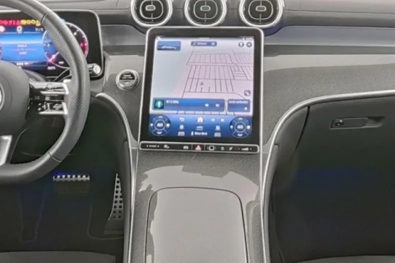 Mercedes-Benz GLC 450 din 2024 cu 13.685 km - oferta MER112608 - foto 6