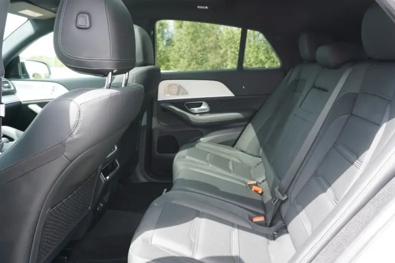 Mercedes-Benz GLE 53 AMG din 2024 cu 5.600 km - oferta MER112612 - foto 11