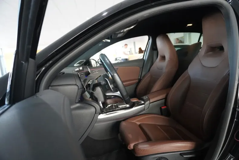 Mercedes-Benz A 45 AMG din 2021 cu 63.900 km - oferta MER112616 - foto 10