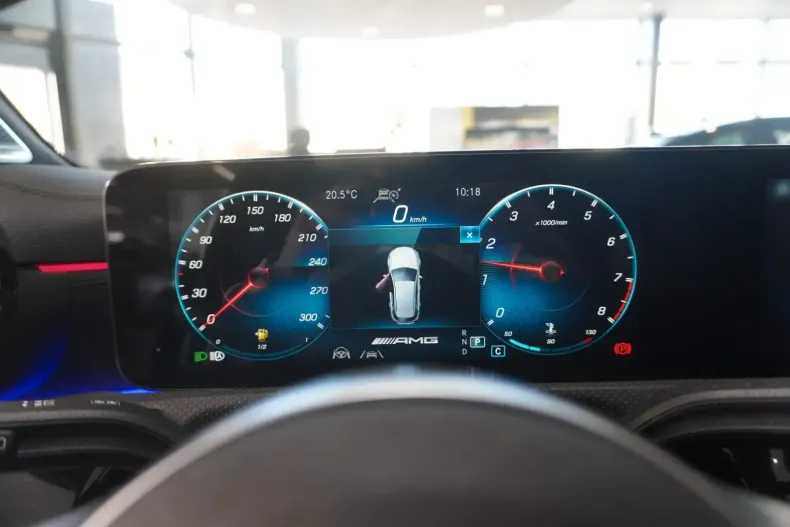 Mercedes-Benz A 45 AMG din 2021 cu 63.900 km - oferta MER112616 - foto 12