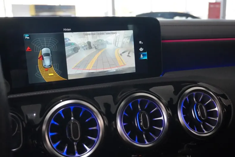 Mercedes-Benz A 45 AMG din 2021 cu 63.900 km - oferta MER112616 - foto 19