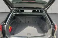 Volkswagen Touareg din 2023 cu 56.969 km - oferta VOL112617 - foto 4