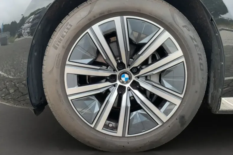 BMW 740 din 2023 cu 95.124 km - oferta BMW112618 - foto 5