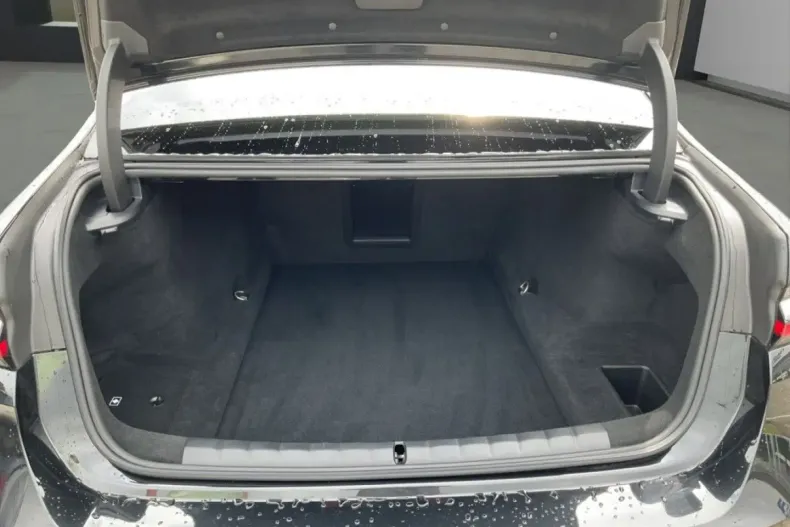 BMW 740 din 2023 cu 95.124 km - oferta BMW112618 - foto 13