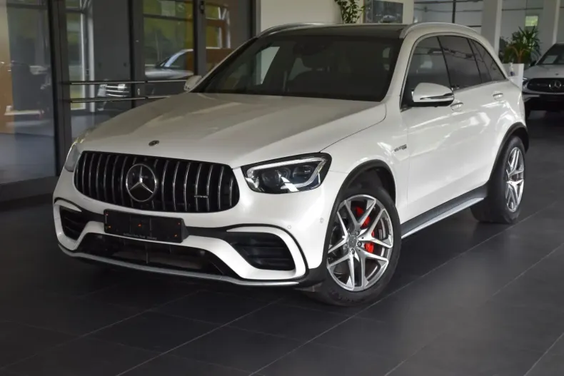 Mercedes-Benz GLC 63 AMG din 2021 cu 66.412 km - oferta MER112620 - foto 1
