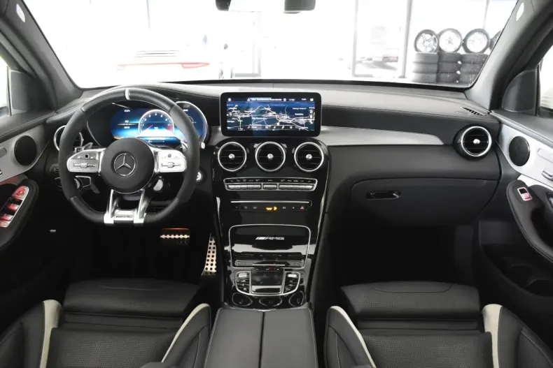 Mercedes-Benz GLC 63 AMG din 2021 cu 66.412 km - oferta MER112620 - foto 9