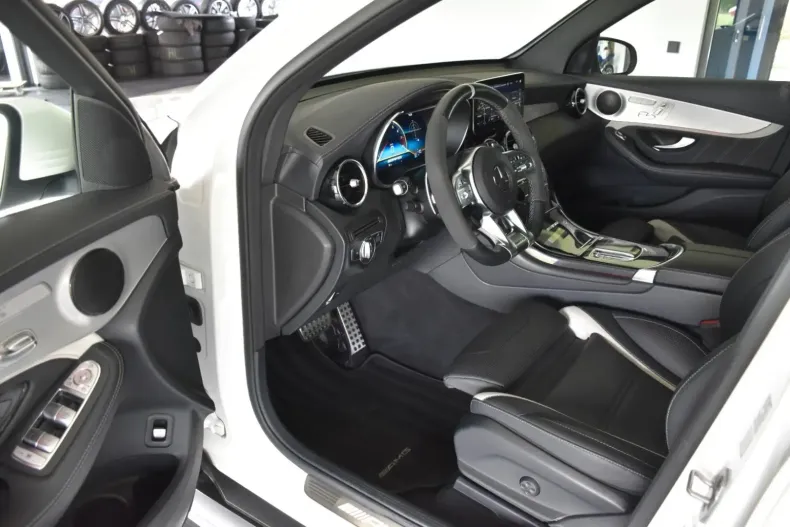 Mercedes-Benz GLC 63 AMG din 2021 cu 66.412 km - oferta MER112620 - foto 10