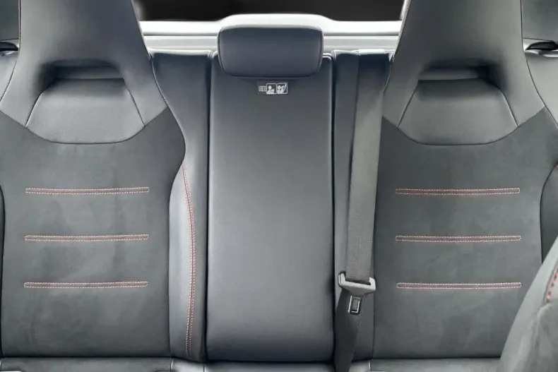 Mercedes-Benz A 45 AMG din 2022 cu 59.980 km - oferta MER112621 - foto 13