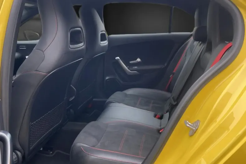 Mercedes-Benz A 45 AMG din 2022 cu 59.980 km - oferta MER112621 - foto 14