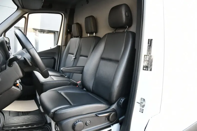 Mercedes-Benz Sprinter din 2023 cu 29.500 km - oferta MER112622 - foto 10