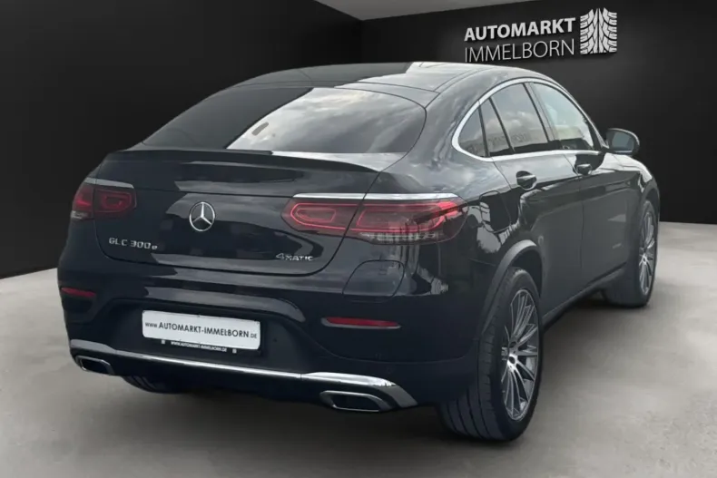 Mercedes-Benz GLC 300 din 2021 cu 74.121 km - oferta MER112625 - foto 7