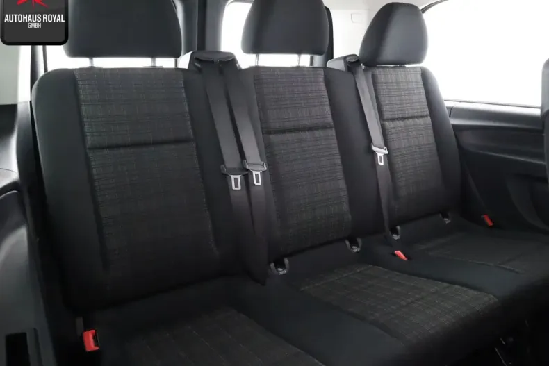 Mercedes-Benz Vito din 2020 cu 82.898 km - oferta MER112631 - foto 12