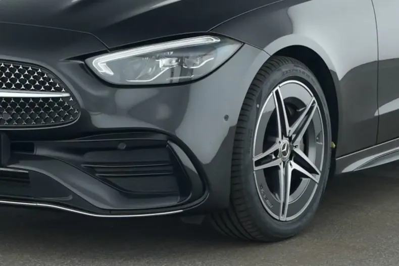 Mercedes-Benz C 200 din 2023 cu 24.143 km - oferta MER112632 - foto 3