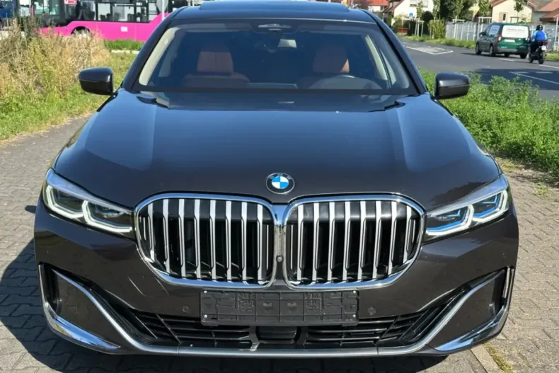 BMW 740 din 2020 cu 95.025 km - oferta BMW112635 - foto 5