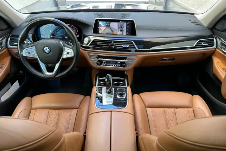 BMW 740 din 2020 cu 95.025 km - oferta BMW112635 - foto 7