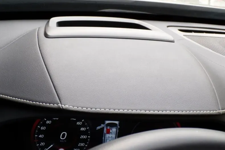 Volvo XC90 din 2022 cu 92.000 km - oferta VOL112643 - foto 11