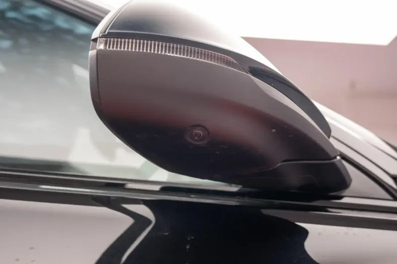 Audi Q8 din 2022 cu 75.000 km - oferta AUD112647 - foto 10